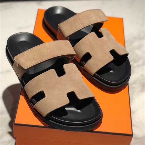 sandalia da hermes|hermes chypre sandals black.